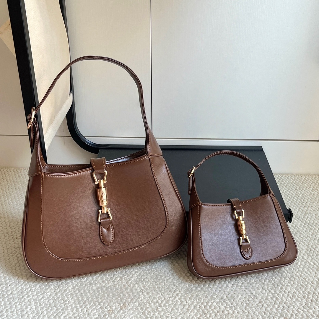 GUCCI Jackie 1961 brown